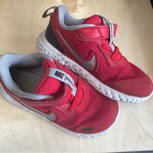 Nike Revolution Kids Shoes Red BQ5673-603 Size 10c